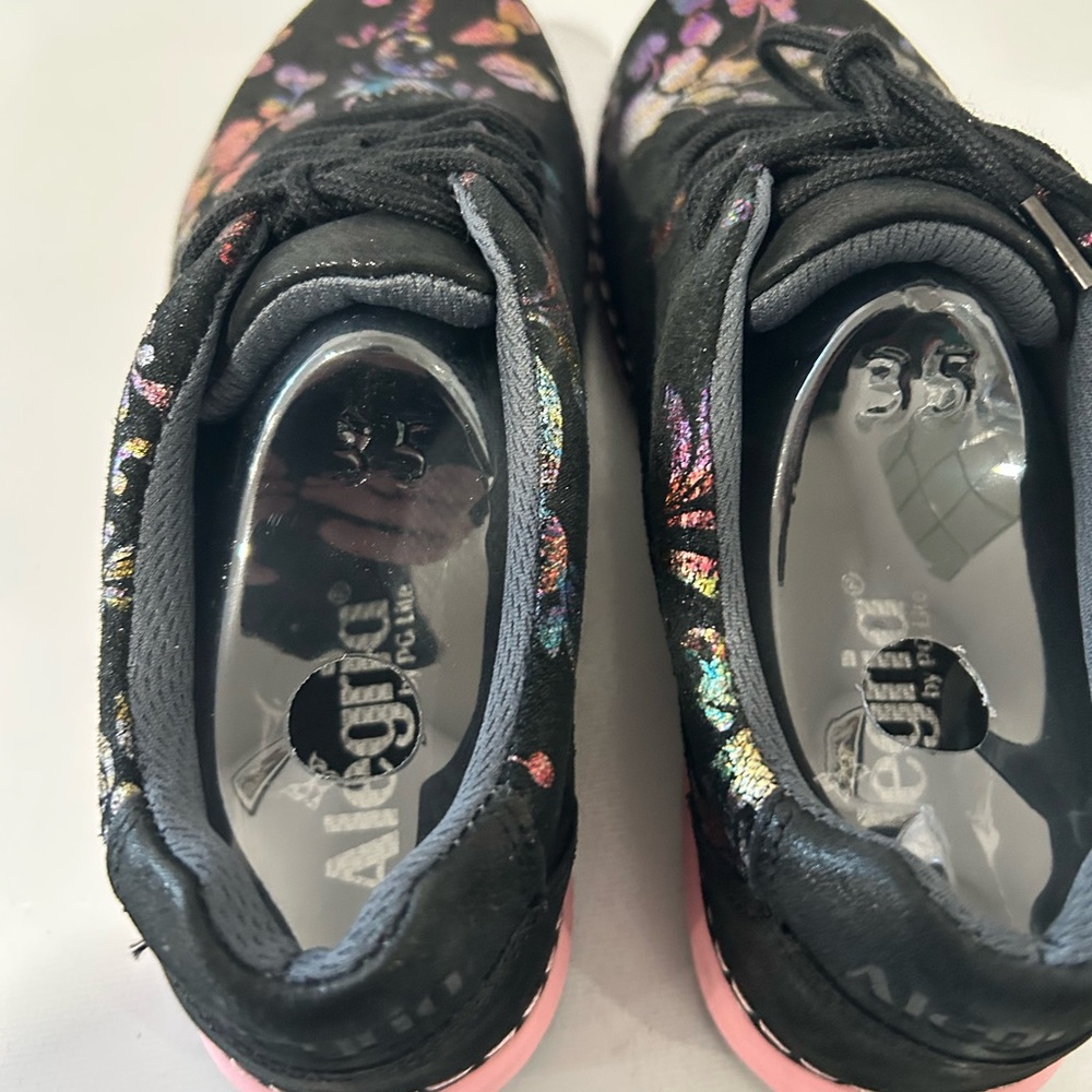 Alegria ESSENCE REGAL BEAUTY BLACK LEATHER SNEAKERS SHOES WOMENS SZ 5-5.5 - Picture 6 of 7